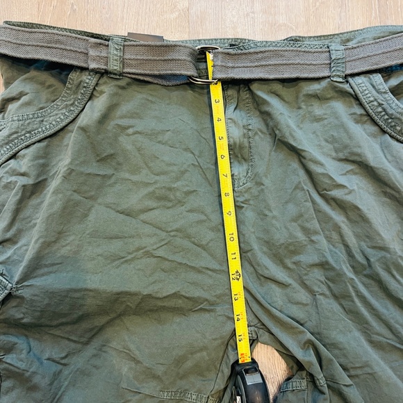 XRay Jeans Belted Double Pocket Bermuda Cargo Shorts Mens size 52 grey green NWT - Picture 14 of 16
